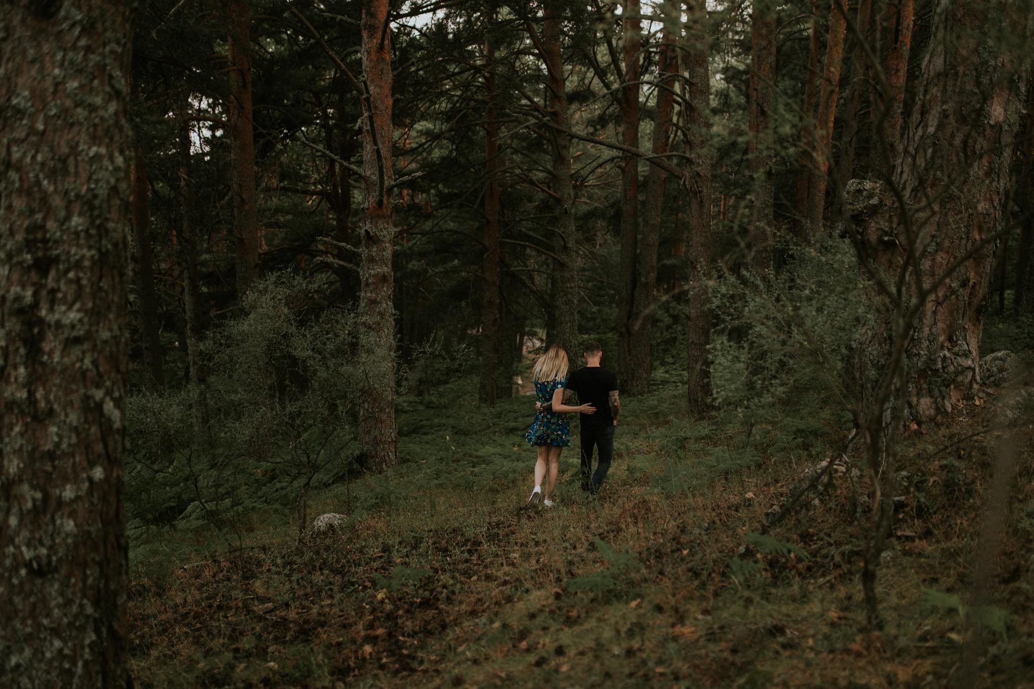 Fotografia pareja bosque 41 Concorazon